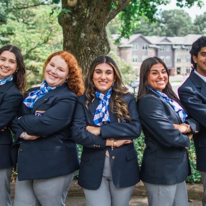 66a2b2eabc57f8aef9972e37_POL_Sarah (1)