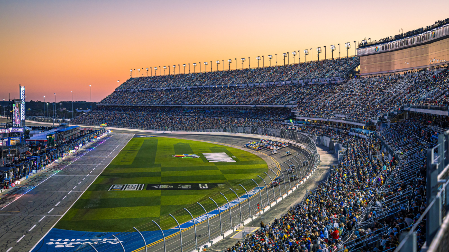 Daytona 500 24 _ Sunset Track 2_16x9