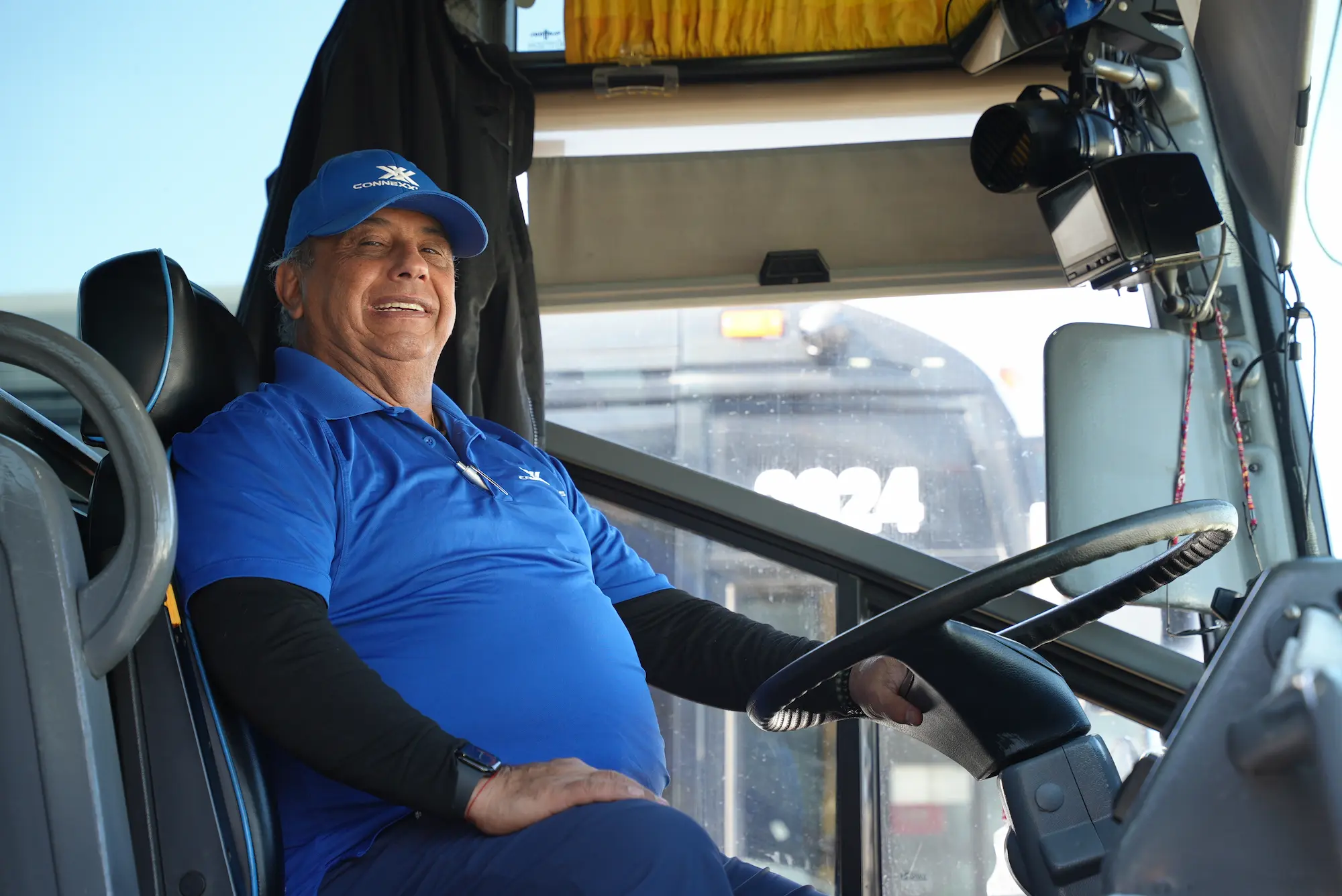 Vetted professional driver for Connexxions sports team charter bus service